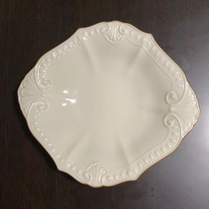 Vintage Lenox 6” Chadwick Collection Scalloped Candy Dish with 24K gold